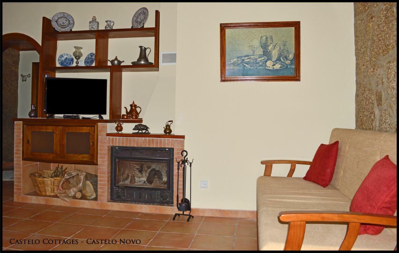 Castelo Cottages Castelo Novo Exterior photo